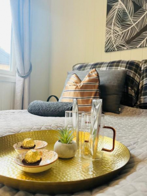 Brightside Apartment